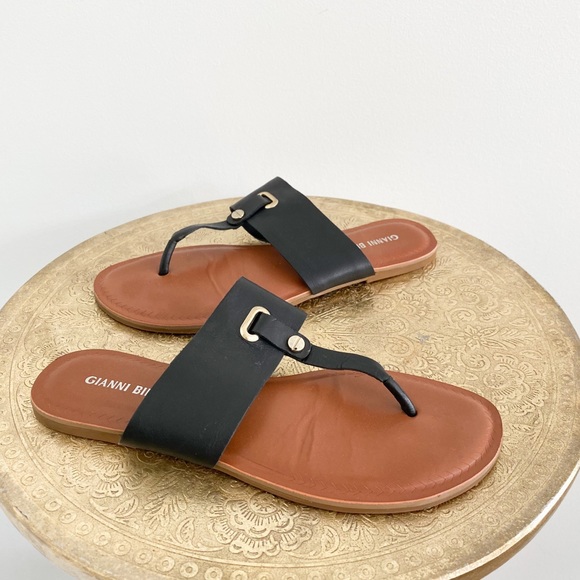 Gianni Bini Shoes - Gianni Bini Black Leather Thong Sandals